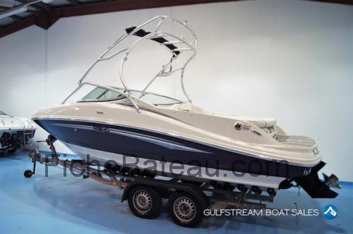 Sea Ray 210 Fission fiche technique et avis